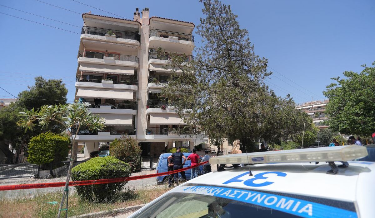Δυο κορίτσια ηλικίας 17 ετών έπεσαν από τον 6ο όροφο πολυκατοικίας στην οδό Ελευθερίου Βενιζέλου στην Ηλιούπολη