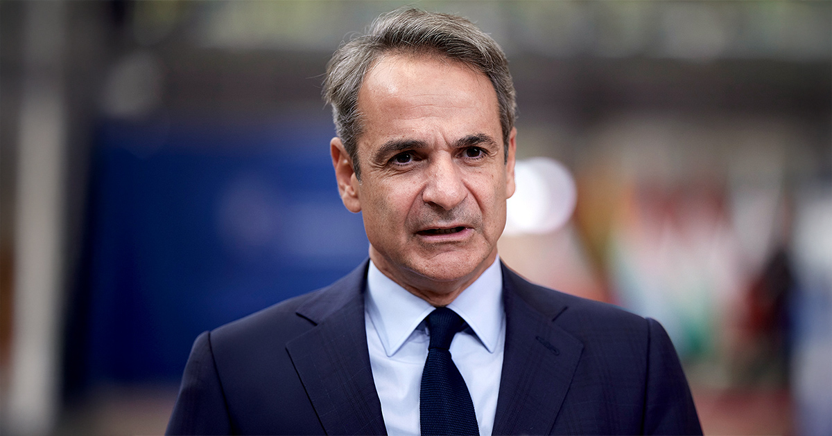 Σάλος στη Νέα Δημοκρατία λίγο πριν το συνέδριο. 10 πρώην υπουργοί και βουλευτές στρέφονται κατά του Κυριάκου Μητσοτάκη, ζητώντας αλλαγή ηγεσίας. Διαβάστε το παρασκήνιο.