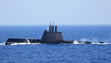 Συναγερμός στο Πολεμικό Ναυτικό για υποβρύχιο Type-214 που μπλέχτηκε σε δίχτυα αλιευτικού στην Τήνο. Δείτε την επίσημη απάντηση για την κατάσταση της προπέλας.
