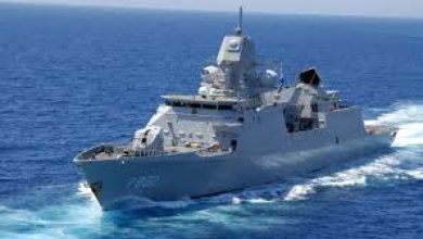Η Ολλανδία στέλνει τη φρεγάτα αεράμυνας LCF στα Στενά του Ορμούζ, ενισχύοντας την ευρωπαϊκή ναυτική συμμαχία για την προστασία των πετρελαιοφόρων.