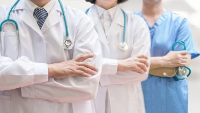 Στον αέρα η στελέχωση των ιατρείων στα Ιόνια Νησιά μετά την κοπή του επιδόματος στέγασης και σίτισης (450€) για τους αγροτικούς ιατρούς. Όλο το ρεπορτάζ.