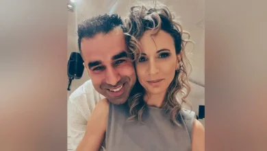 Σοκάρουν τα στοιχεία του ιατροδικαστή για το έγκλημα στην Καλαμάτα. 45 μαχαιριές έφερε η 39χρονη από τον σύζυγό της. Όλες οι εξελίξεις