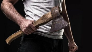 Άγριο επεισόδιο σημειώθηκε χθες το πρωί της Τετάρτης στη Λάρισα με έναν 50χρονο άνδρα ο οποίος απειλούσε να κάψει ζωντανή την 45χρονη πρώην σύζυγό του.