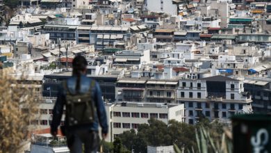 Έρευνα για την κρίση στέγασης: Πόσο κοστίζει το ενοίκιο στην Αθήνα σε σχέση με την Ευρώπη. Η οικονομική αιμορραγία των νοικοκυριών και η δυσαναλογία με τους μισθούς.