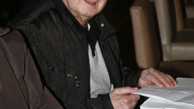 Την τελευταία του πνοή άφησε σε ηλικία 79 ετών ο αγαπημένος ηθοποιός Μιχάλης Μόσιος, βυθίζοντας σε βαρύ πένθος τους οικείους του και τον καλλιτεχνικό κόσμο.