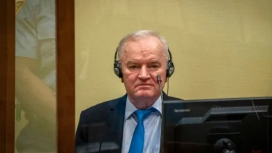 Ο πρώην στρατιωτικός ηγέτης των Σερβοβόσνιων, Ράτκο Μλάντιτς, ο οποίος είχε καταδικαστεί για γενοκτονία στον πόλεμο της Βοσνίας (1992-95)